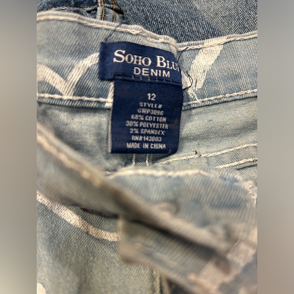 Girl Youth Shorts Bundle Size Medium (10-14) - Picture 7 of 9